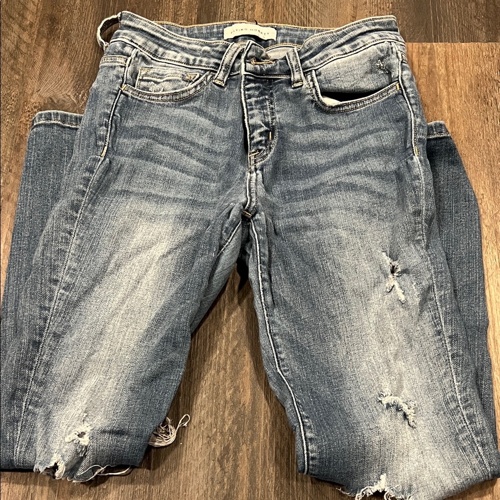 Distressed Boyfriend Jeans